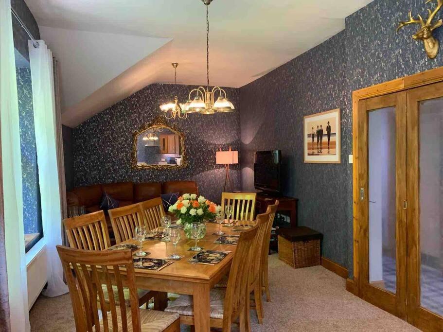 Chandlers Apartment Ascog Esterno foto