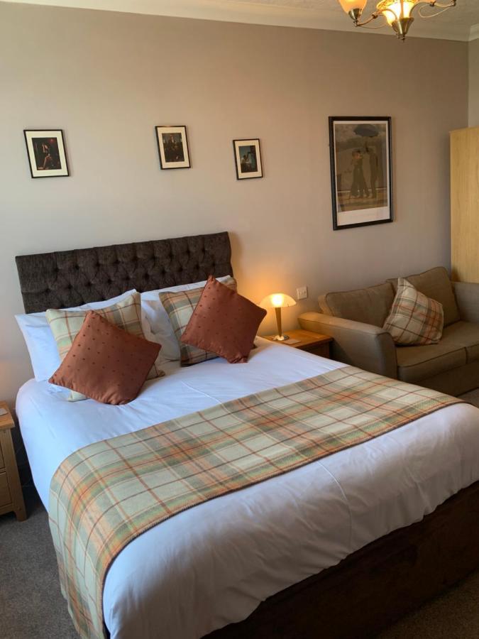 Chandlers Apartment Ascog Esterno foto