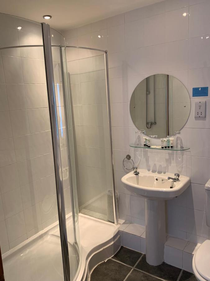 Chandlers Apartment Ascog Esterno foto